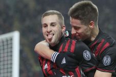 Barcelona Ingin Bawa...