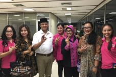 Diskusi Soal Gender,...