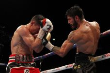 Jumpa Crolla Lagi, Linares...