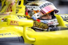 Tim F1 Beri Angin Segar...