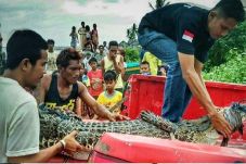 Pergi ke Laut Mencari...