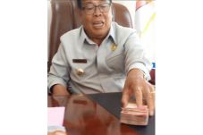 Bupati Nias Barat Dituding...
