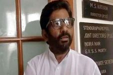 Anggota DPR India Pemukul...