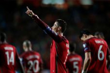 Ronaldo Dua Gol, Portugal...