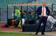Pecat Danny Blind, Belanda...
