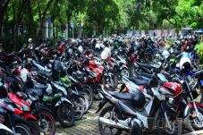 Riset: Motor Kendaraan...