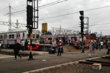 KRL Alami Gangguan,...