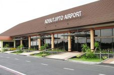 Bandara Adisutjipto...
