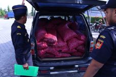 Bea Cukai Dumai Gagalkan...