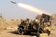 Pasukan Irak Dekati...