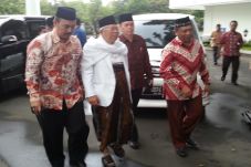 Jokowi Kembali Undang...