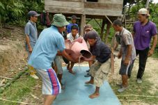 Diduga Tenggak Racun...