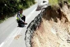 Jalan Nasional Penghubung...