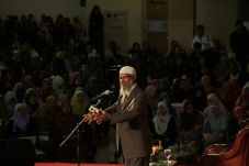 Di UMY, Zakir Naik Bicara...