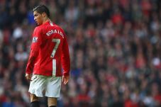 Kenangan Ronaldo Kenakan...