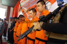 Selundupkan Sabu 5,9...
