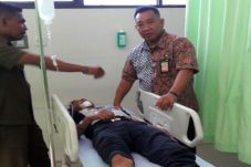 Razia Taksi Gelap dan...