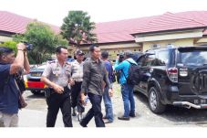 Sebut Ada Bom di Bandara,...