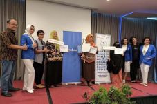 Iwapi dan Facebook Gelar...