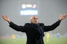 Inter Milan Dekati Pelatih...