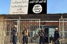 Coba Kabur dari Mosul,...