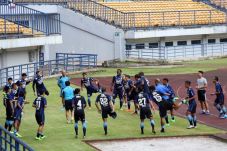 Lawan Bali United, Djadjang:...