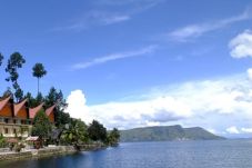 Danau Toba Bidik 1 Juta...