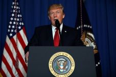 Trump Apresiasi Militer...