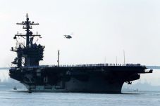Unjuk Kekuatan, Armada...