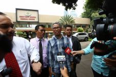 Sidang Buni Yani Akan...