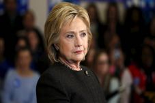 Hillary Clinton Ingatkan...