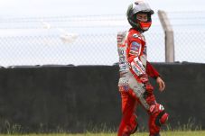Lorenzo Cepat Move On...