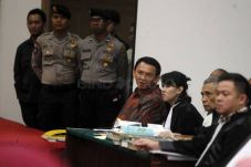 Usai Sidang, Adik Ahok...