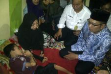 Cara Ridwan Kamil Semangati...