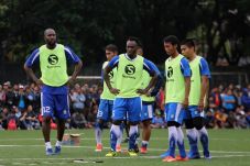 Lima Laga Pembuka Persib...
