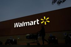Wal-Mart Akan Kembali...