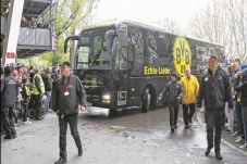 Breaking News: Bus Tim...