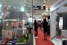REI Expo DIY, Pasar...