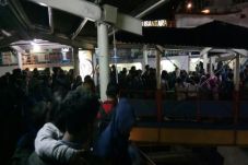 Libur Panjang, Pelabuhan...