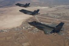 Skuadron F-35 AS Lakukan...