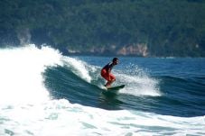 Tujuh Wisata Olahraga...