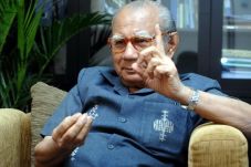 Menhub Era Soeharto...