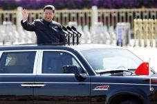 China Lakukan Restrukturisasi...