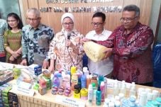 BPOM Sita Makanan dan...
