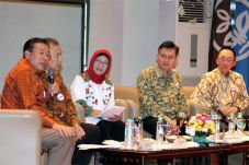 IPB Raih Bantuan Rp5...