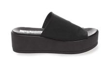 Sandal Platform Jadi...