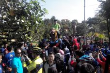 Kunjungi Tasikmalaya,...