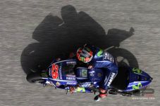 Vinales Persiapan Tarung...