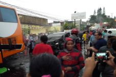Bus Maut di Puncak Hendak...