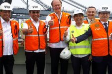 JICT Cetak Sejarah Baru...